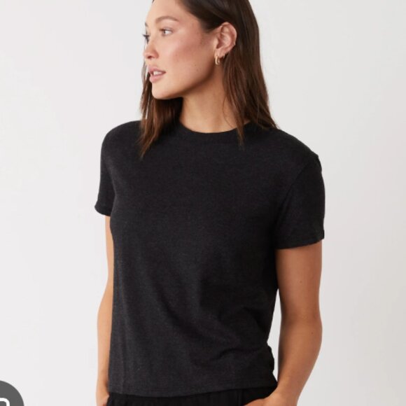 Monrow Textured Tri Blend Fitted Crew Neck Tee Heather Black S $78 - Picture 3 of 10